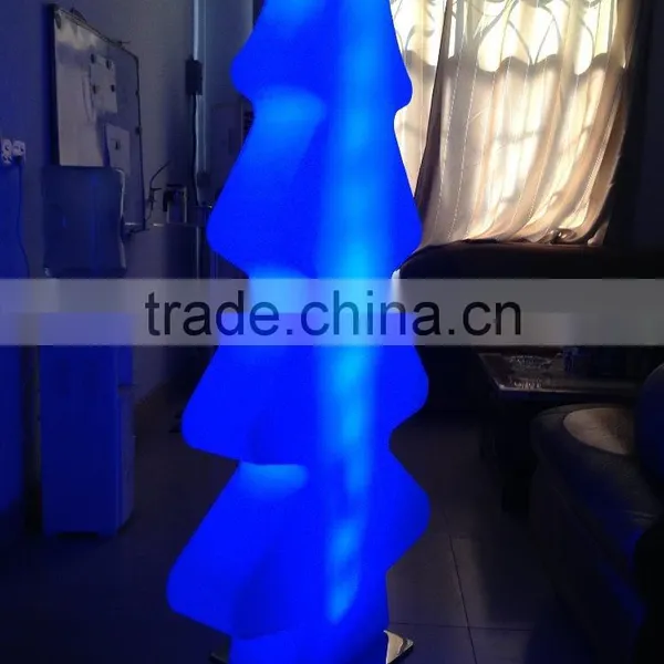 Modern Fashion Growing Lighting RGB Waterproof LED Christmas Tree With Romote Control photo-5