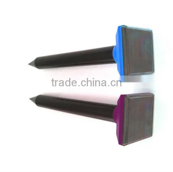 Platsic Solar Garden Mouse Repeller photo-2