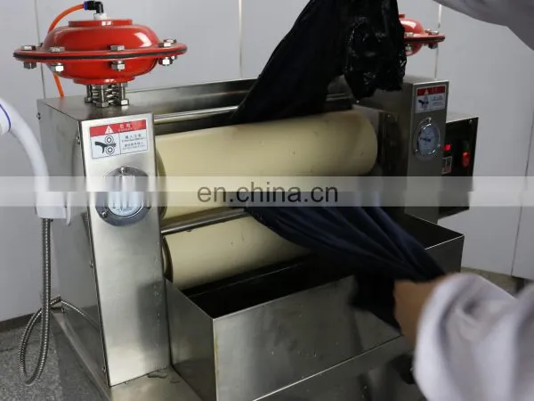 Textile Laboratory Equipment Sample Dyeing Machines Mini Padders photo-6