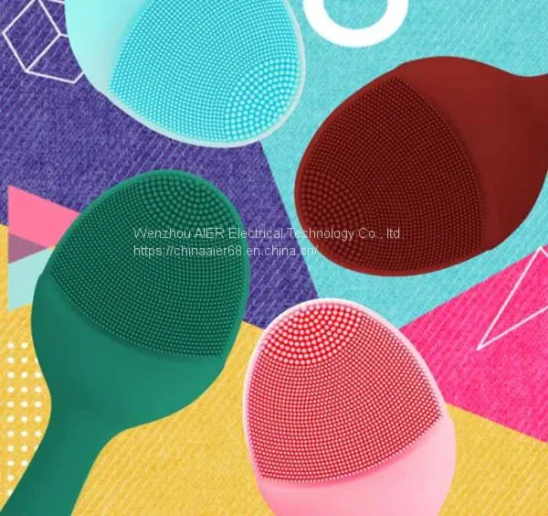 Rechargeable Silicone Facial Cleansing Brush Waterproof Electric Face Massager Anti-aging