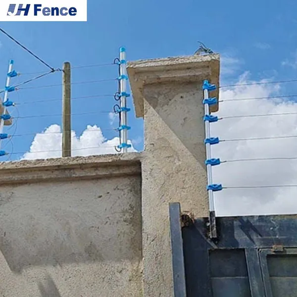 4 in Diameter Hot Dipped Galvanized Steel Pipe Fence Angle Posts photo-6
