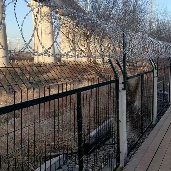 High-security Fencing, 25KG Razor Wire Mesh for Fencing Rust Prevention.