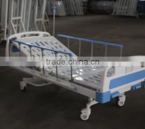 BV Factory High Quality Nursing Manual Care Bed photo-3
