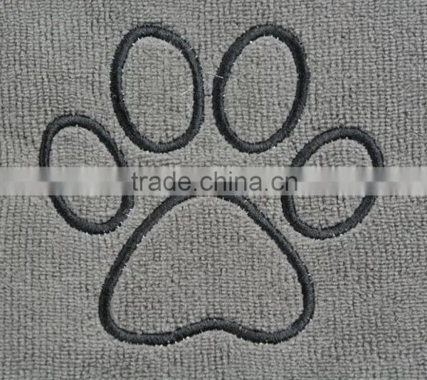 SINLAND Ultra Absorbent Microfiber Pet Towel With Embroidered Paw Print 30"x50" photo-3