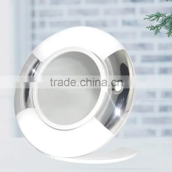 7x Magnification Foldable Cosmetic Mirror With LED Light