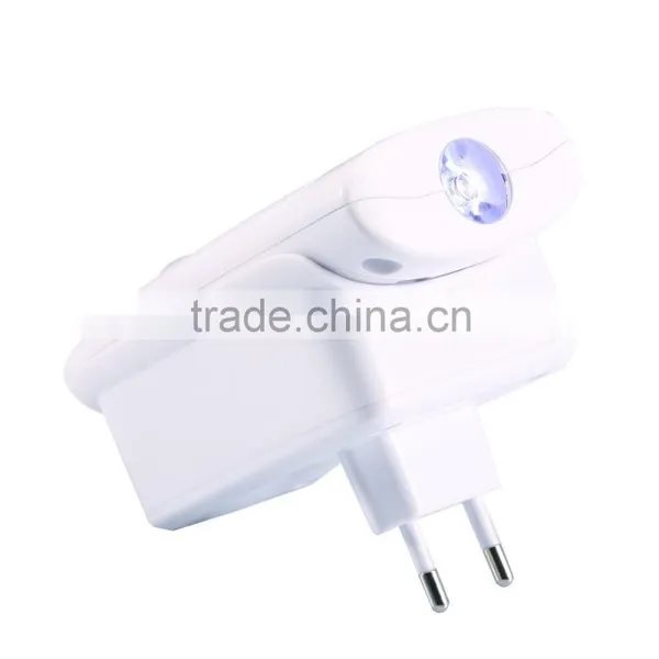 LED Night Light Flashlight Rechargeable Emergency Light photo-2