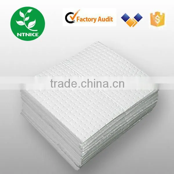 High Quality Spill Control Absorb Oil and Repel Water Oil Absorbent Pad photo-3