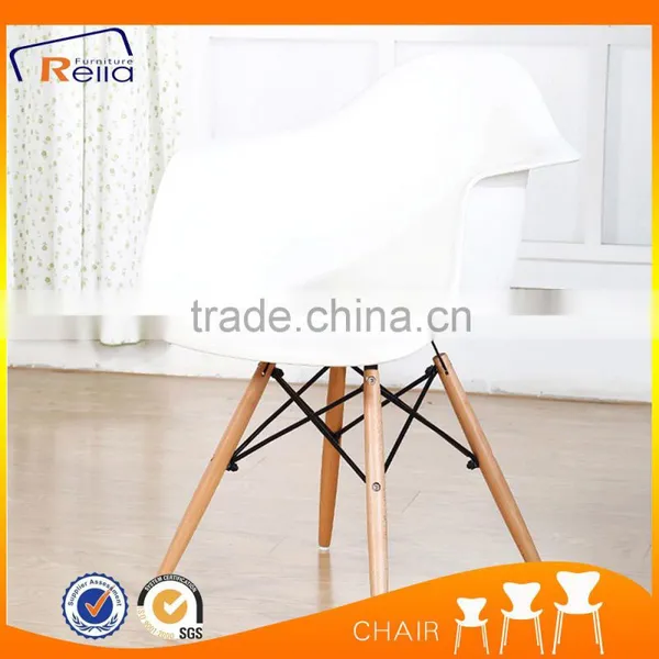 Morden Design Home Furniture PP And Wood Dining Chair photo-3