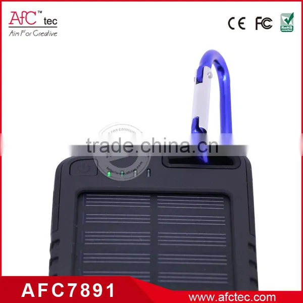 Wholesale Outdoor Waterproof 4000mah Usb 5v Portable Solar Charger Power Bank for Iphone 6 photo-5