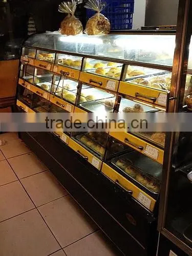 High Quality Fan Cooling Display Cabinet and Showcase for Cake Moderate Temperature photo-4