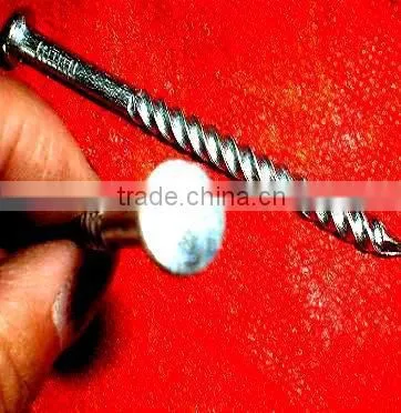 Tunisia Market Twisted Nails