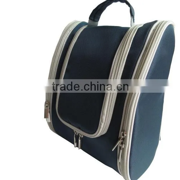 Wholesale China Factory Cosmetic Travel Bag With Compartments photo-2