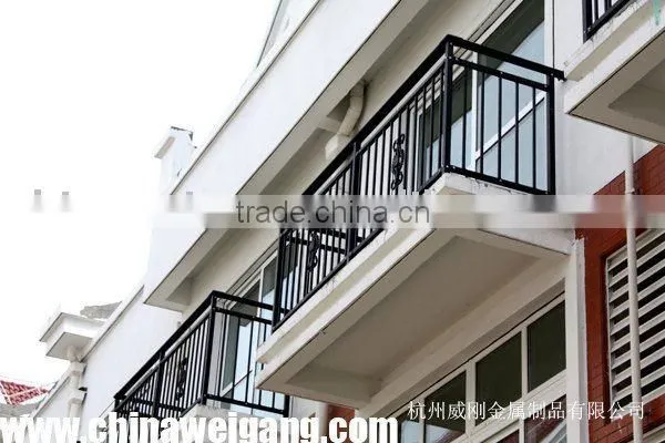 Home balcony fence
