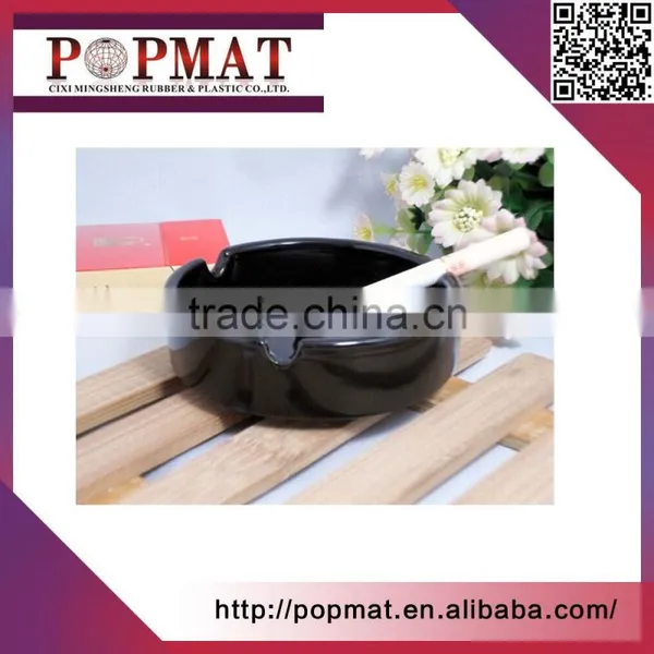 Round Shape White/black Color Ceramic Astray