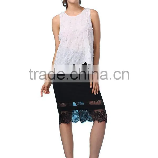 Ladies New Design Sleeveless Round Neck Beaded Top photo-2