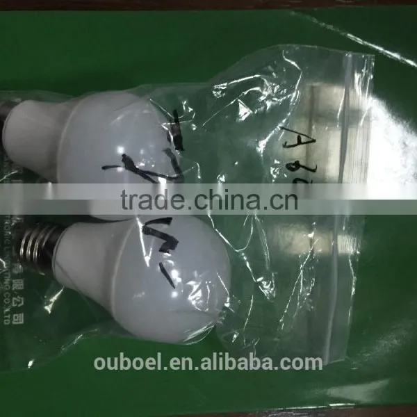 A60 7W 90-260V E27 Aluminum LED Bulb photo-4