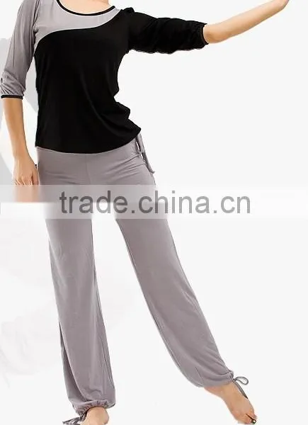 Bamboo Fiber Elegant Ladies Sportwear Fintess Yoga Wear photo-4