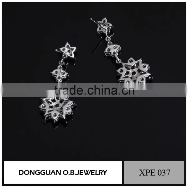 Beautiful Sterling Silver Earring for Lady, Wholesale Bridal Jewelry Flower Earring Design photo-3