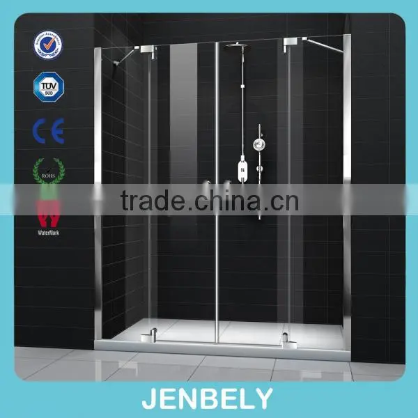 Luxurious Shower Room Shower Screen