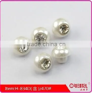White Color Pearl Button With Rhinestone Decoration photo-2