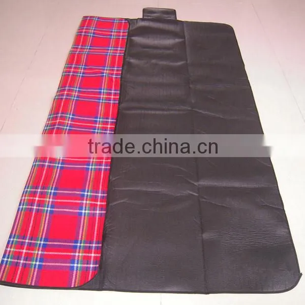 Top Quality Portable Fleece Picnic Mat for Camping Baby Crawl and Children Playing Eco Friendly Wholesale OEM photo-4