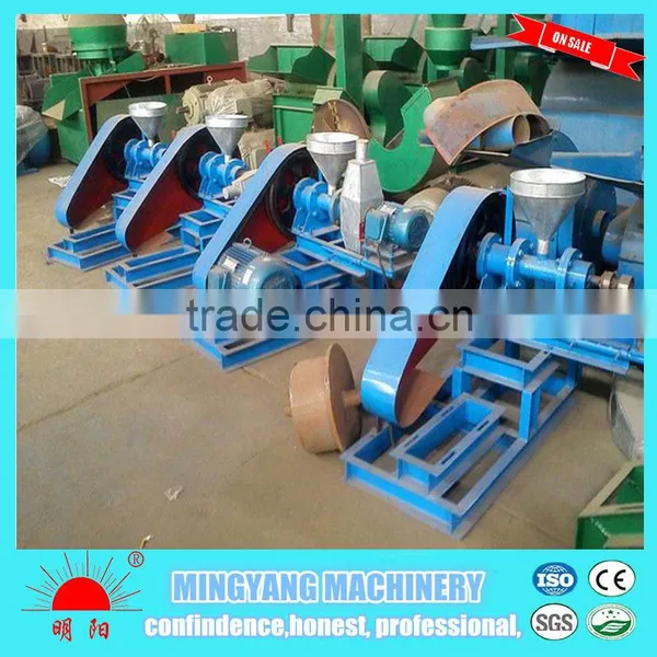 Factory Direct Sell PH-52 Model Type Soybean Meal Pellet Extruding Machine for Fish Feed