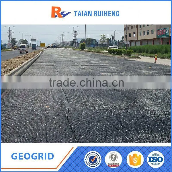 Fiberglass Geogrid 100-100KN/m For Road Surface photo-2