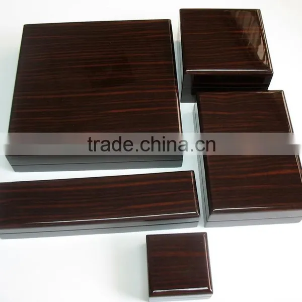 Luxury Wooden Box Painting Glossy Finished Watch Boxes photo-4