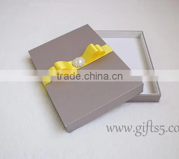 Elegant Handmade Luxury Wedding Invitation Boxes photo-5