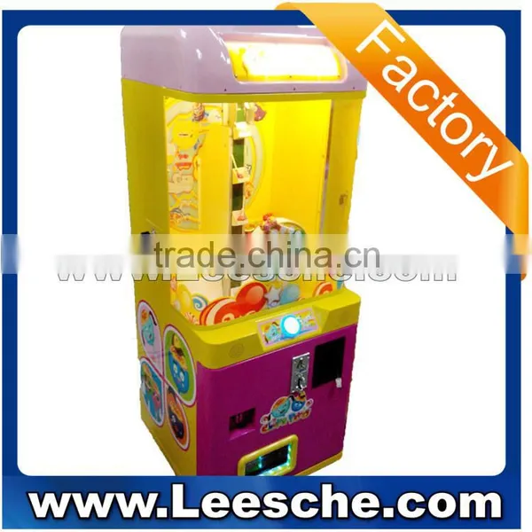 LSJQ-398 New Style Candy Vending Machine Toy Crane Machine Coin Operated Game Machine
