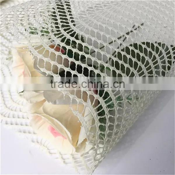 Colored 100% Polyester Knitted Flower Wrapping Wave Mesh photo-5