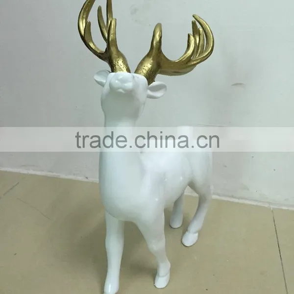 Polyresin Deer Figure Decoration photo-3