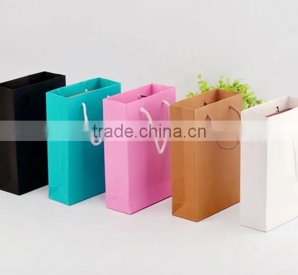 Newest Design Customer Logo Printed Paper Handbags Luxury Packaging Paper Bags Fashion Promotional Garment Bag photo-2