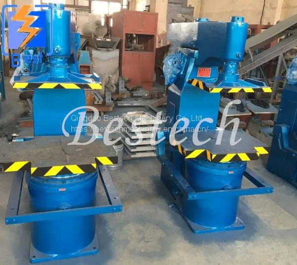 Pneumatic Viberation Green Sand Molding Machine photo-3