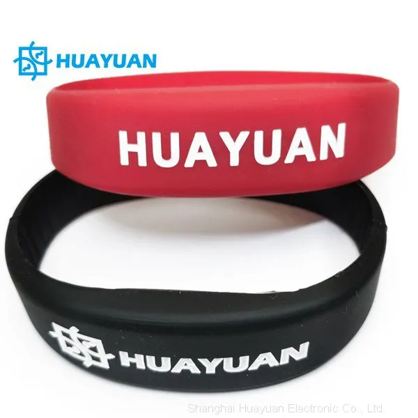 Silk Printing Custom 13.56MHz NFC MIFARE Classic EV1 4k Wristband RFID Armband
