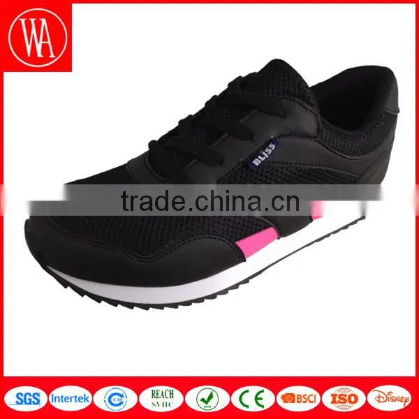 Soft Ladies Lace up Running Shoes
