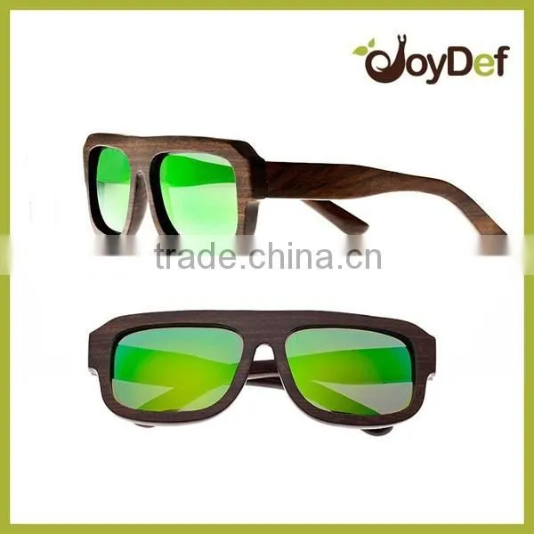 Newest Design Bamboo Sunglasses With PC Frame Wooden Sunglasses Spring Arms Small Order photo-5