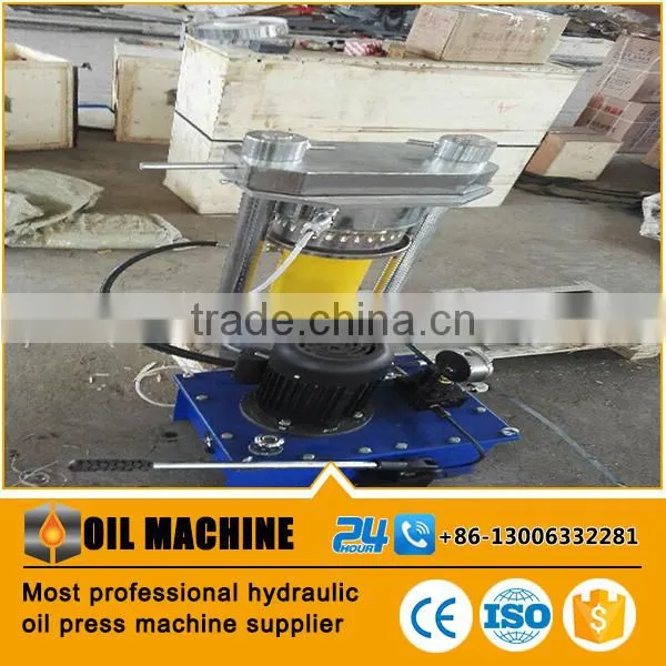China Manufacturer Small Power Unit Hydraulic Walnut Oil Press photo-3