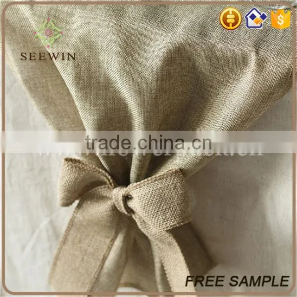 Burlap Table Runne of Wedding With Sewed Edge photo-4