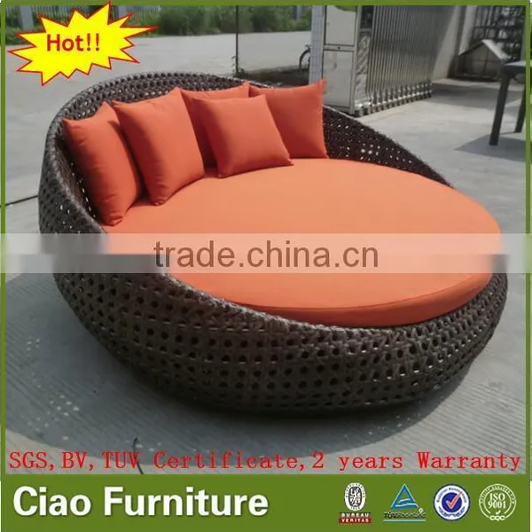 Leisure Rattan Outdoor Round Beach Sunbed / Daybed photo-5