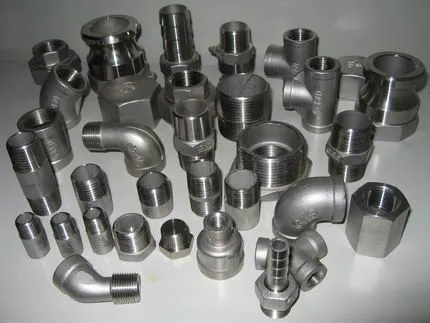 Stainless steel threaded pipe fitting