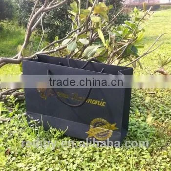Luxury Paper Bag With Custom Logo Printed photo-4
