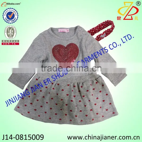 New Model Cheap Wholesale Beautiful Heart Print Baby Winter Dress