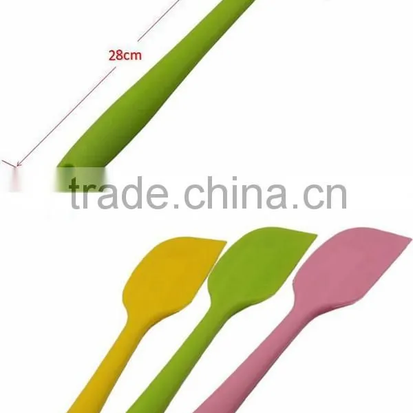 Custom Heat Resistant Different Colors Silicone Spatula photo-3