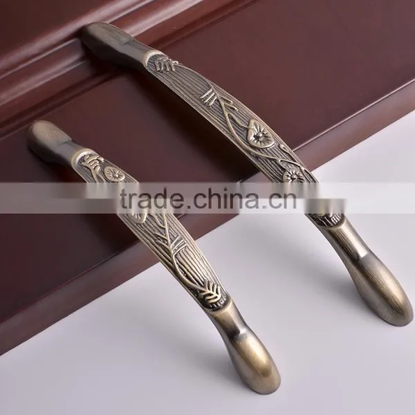 China Supplier Industrial Zinc Alloy Ceramic Vintage Kitchen Cupboard Cabinet Suitcase Handles photo-3