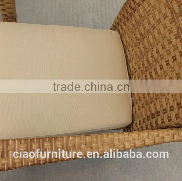 New Design Garden Home Rattan Furniture Outdoor Dining Table Set photo-4