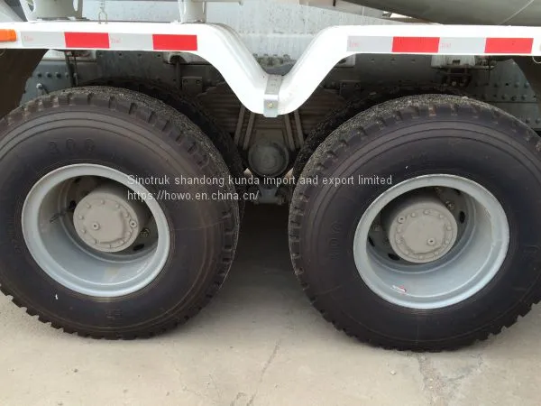 Sinotruk HOWO Cement Mix Truk for Sale photo-5