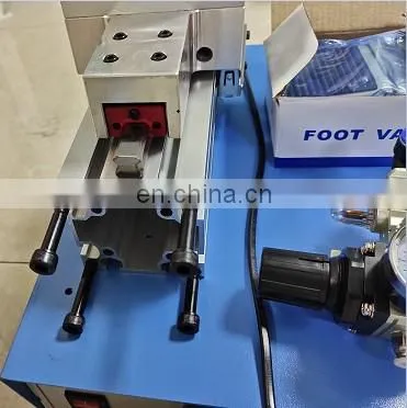 35KHZ 800W Ultrasonic Welding Generator Transducer Horn for the Nonwoven Earloop Welding Machine photo-6
