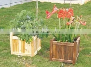 HL011 WOODEN PLANTER