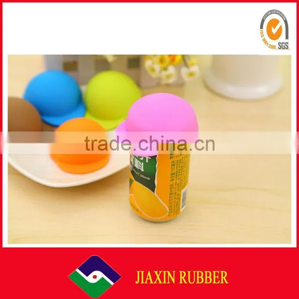 LFGB/FDA 100% Food Grade Factory Price High Quality Silicone Soda Cans Cover photo-4
